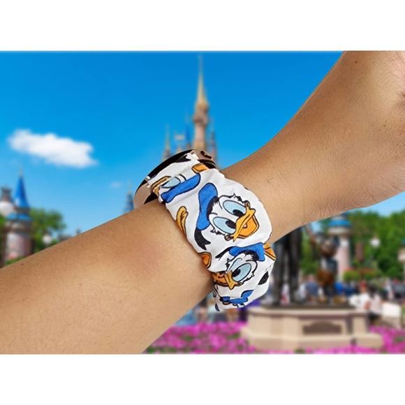 Disney Donald Duck Scrunchies Watch Band for Apple Watch 42 44 45 49mm Ultra - Picture 1 of 4